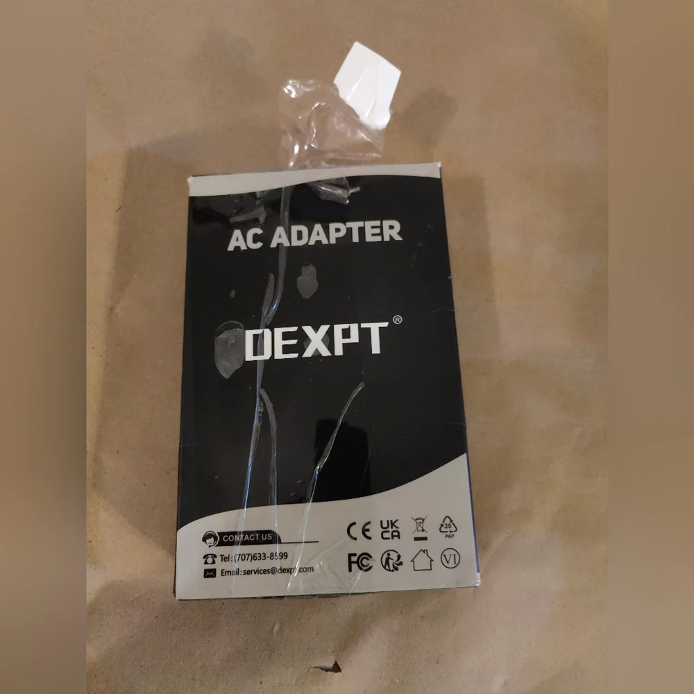 Niepan 65W USB-C AC power adapter/charger